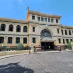 La Oficina de Correos de Saigón: Un ícono arquitectónico